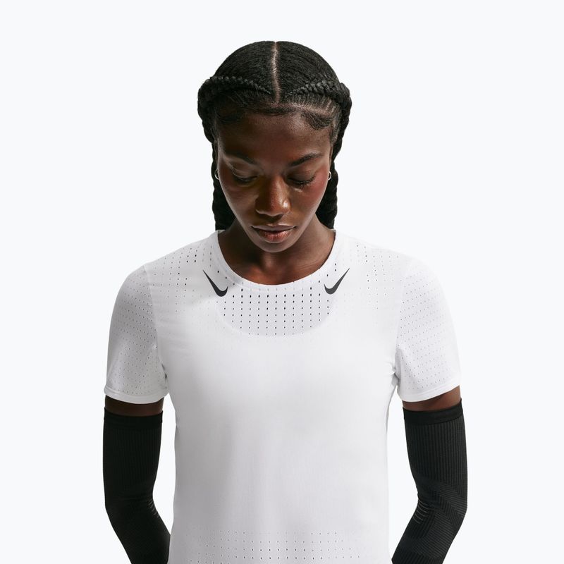Női futó póló Nike AeroSwift white/black 5