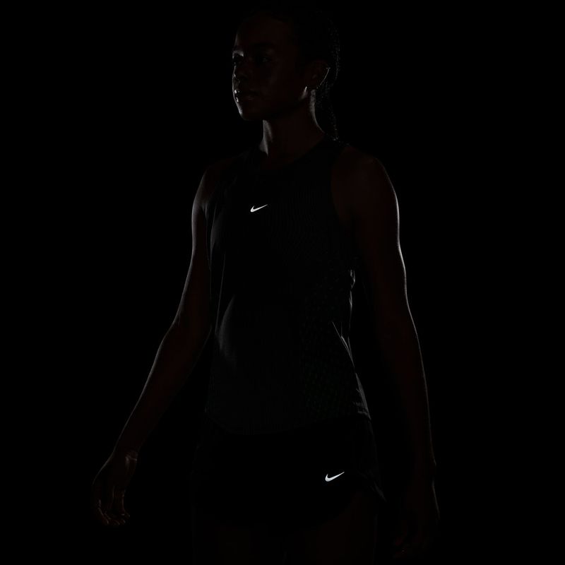 Női futó póló Nike Swift Aero-FIT Tank Top black/light green spark 6