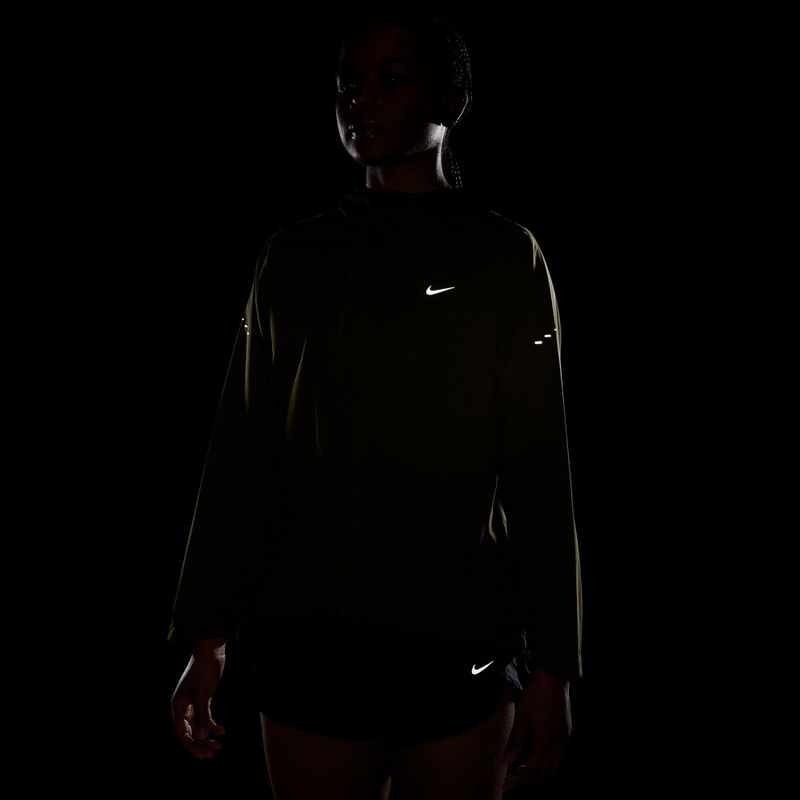 Női futókabát Nike Swift sail 4