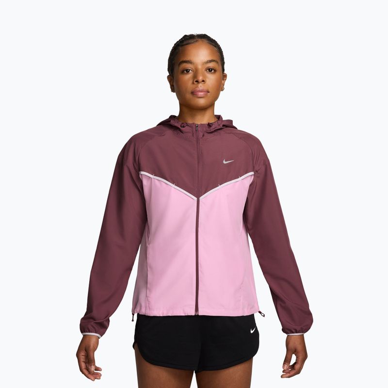 Női futókabát Nike Tempo Windrunner pink smoke/pink rise