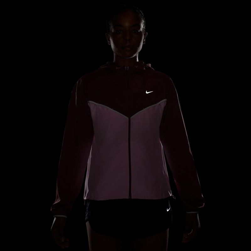 Női futókabát Nike Tempo Windrunner pink smoke/pink rise 4