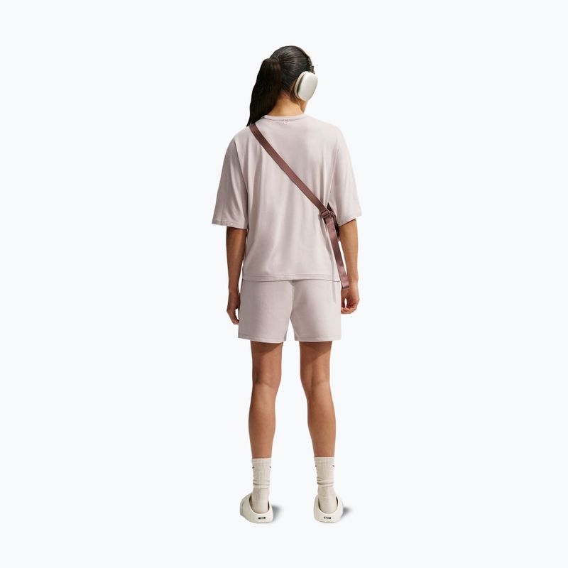 Női edző póló Nike 24.7 ImpossiblySoft Light cream Ii/college grey 2