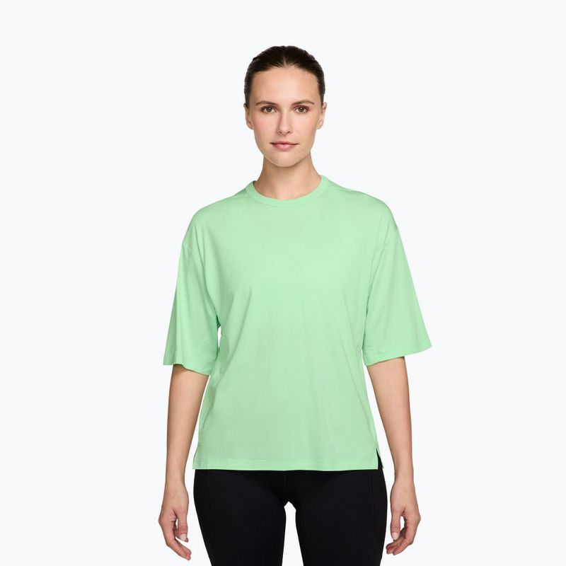 Női edző póló Nike 24.7 ImpossiblySoft Light cucumber calm/illusion green
