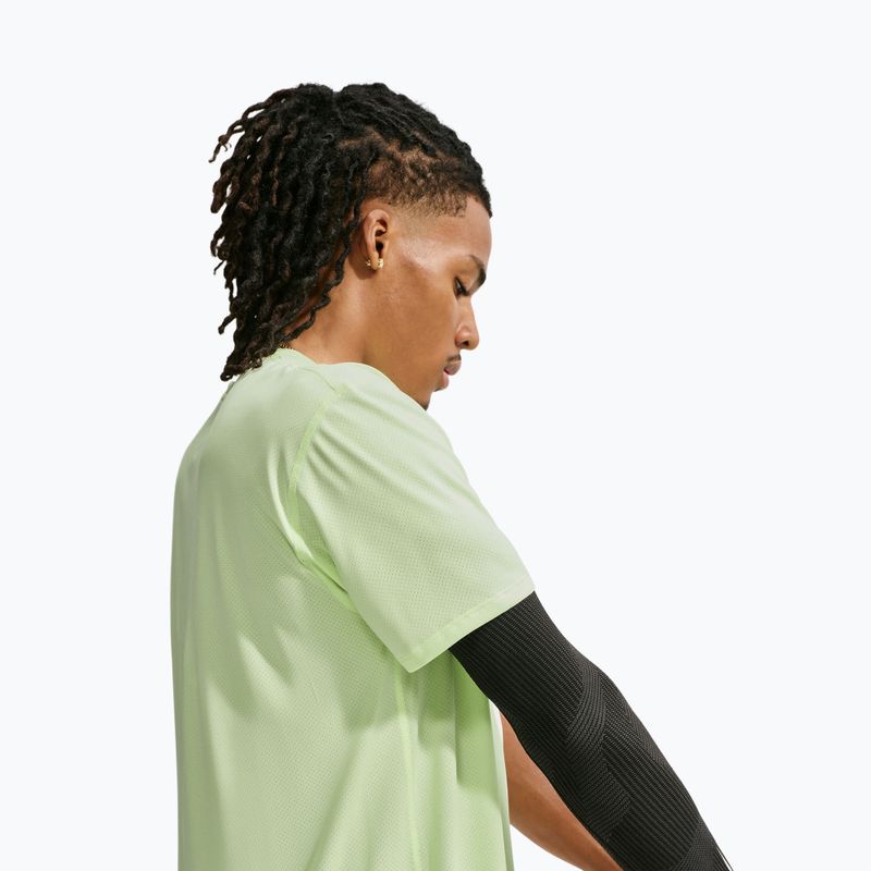 Férfi futó póló Nike Dri-Fit Running Top barely volt 6