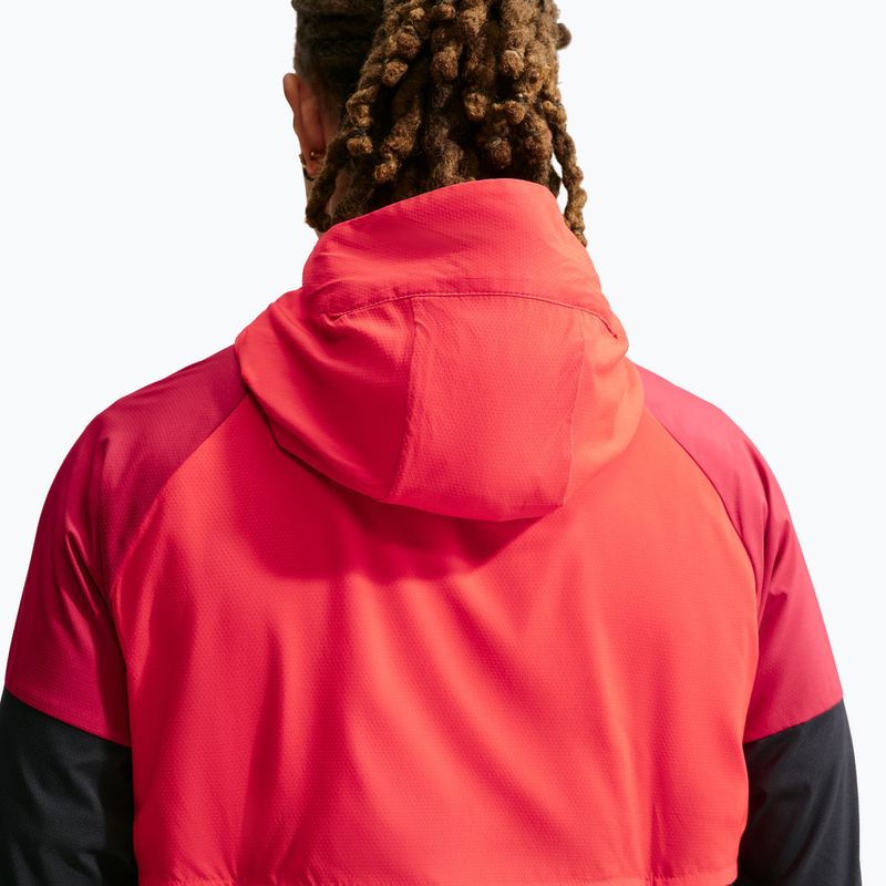 Férfi futókabát Nike Impossibly Light Windrunner black/light crimson/tough red 5