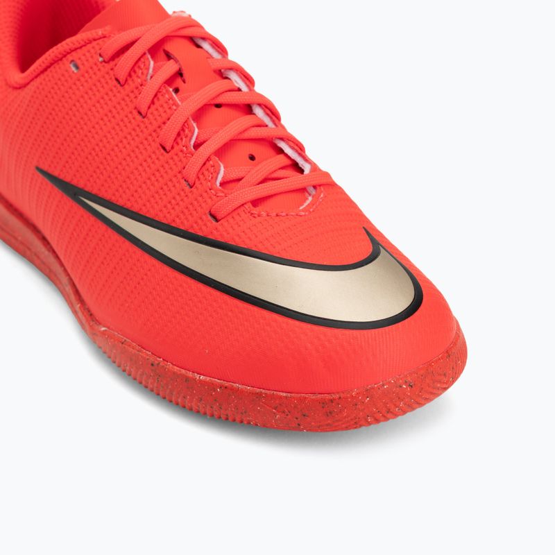 Gyermek focicipők Nike Jr. Mercurial Vapor 17 Club bright crimson/blur 7