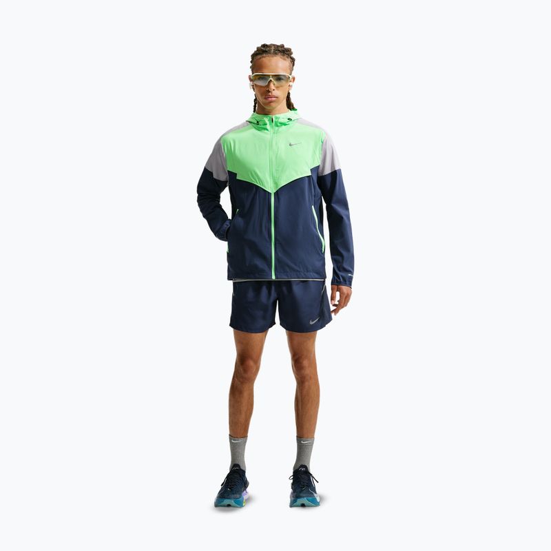 Férfi futókabát Nike Impossibly Light Windrunner midnight navy/illusion green/wolf grey 2