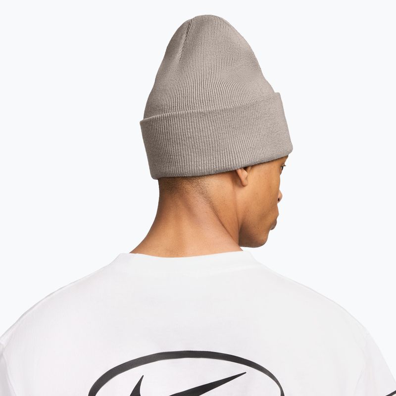 Téli sapka Nike Peak Futura Beanie moon particle/white 4