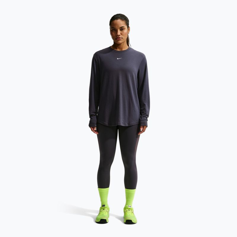 Női edző hosszú ujjú póló Nike One Relaxed Dri-Fit gridiron/white 2