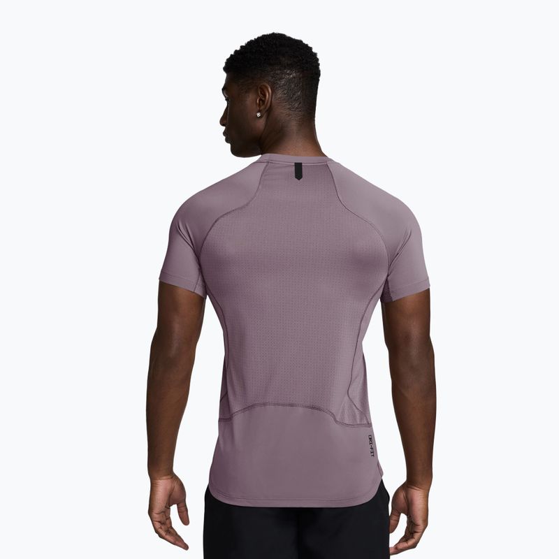 Férfi edző póló Nike Pro Training Dri-Fit purple smoke/light violet ore/vivid purple 2