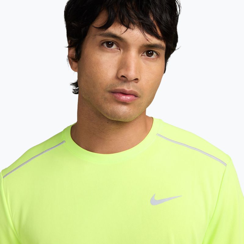 Férfi futó póló Nike Miler Dri-Fit UV light lemon twist 3