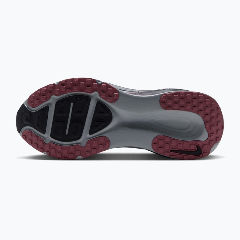 Női futócipők Nike Vomero 18 vast grey/metallic silver/black 4