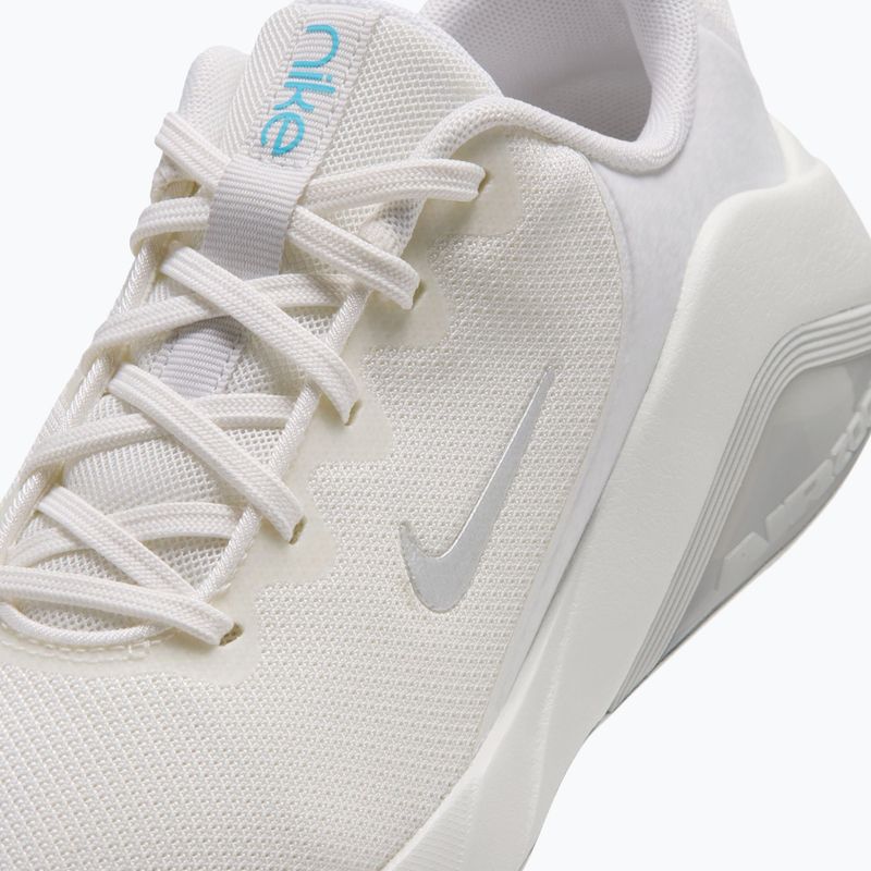 Női edzőcipők Nike Bella 7 sail/photon dust/metallic silver 5