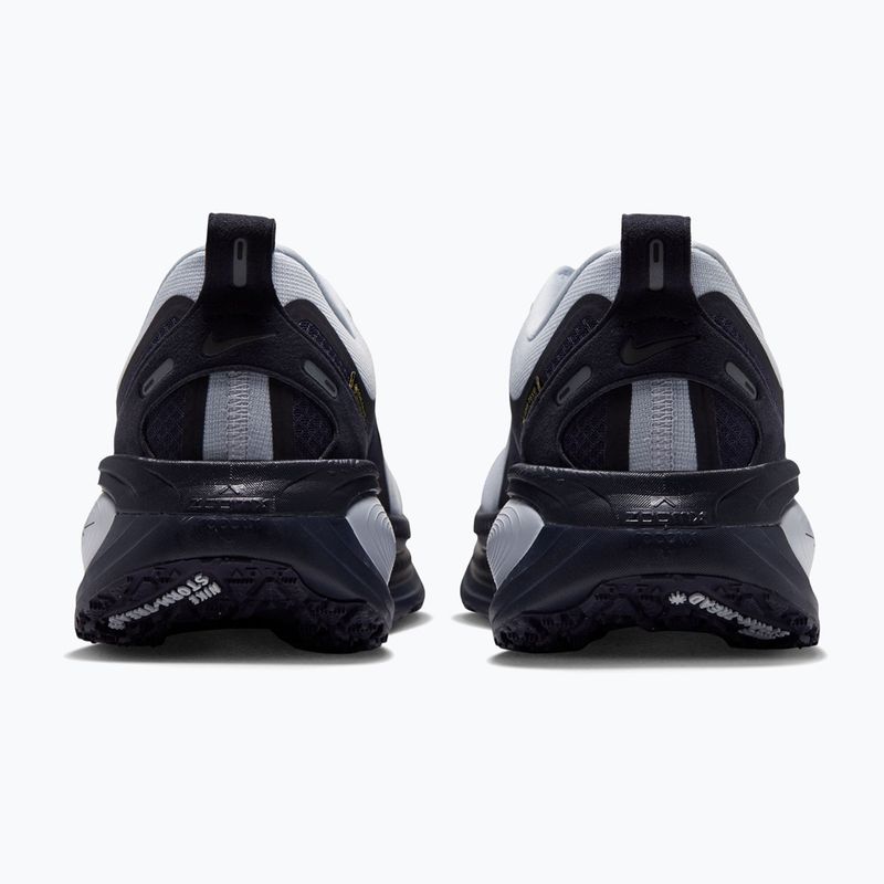 Férfi futócipők Nike Vomero 18 GORE-TEX football grey/gridiron/metallic dark grey 2