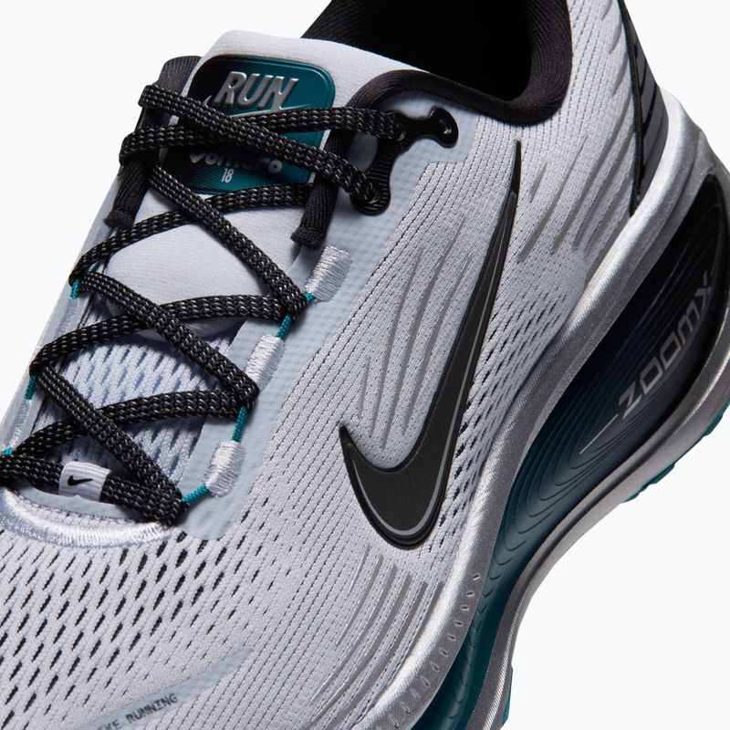 Férfi futócipők Nike Vomero 18 football grey/metallic cool grey/black 5