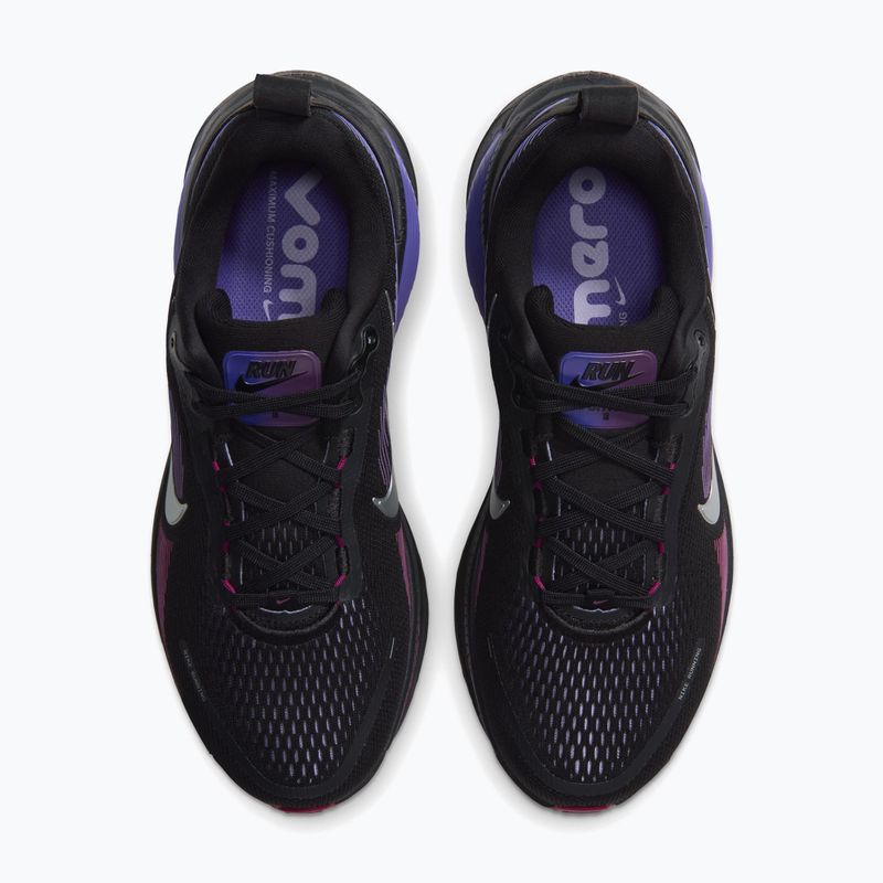 Női futócipők Nike Vomero 18 black/persian violet/metallic silver 3