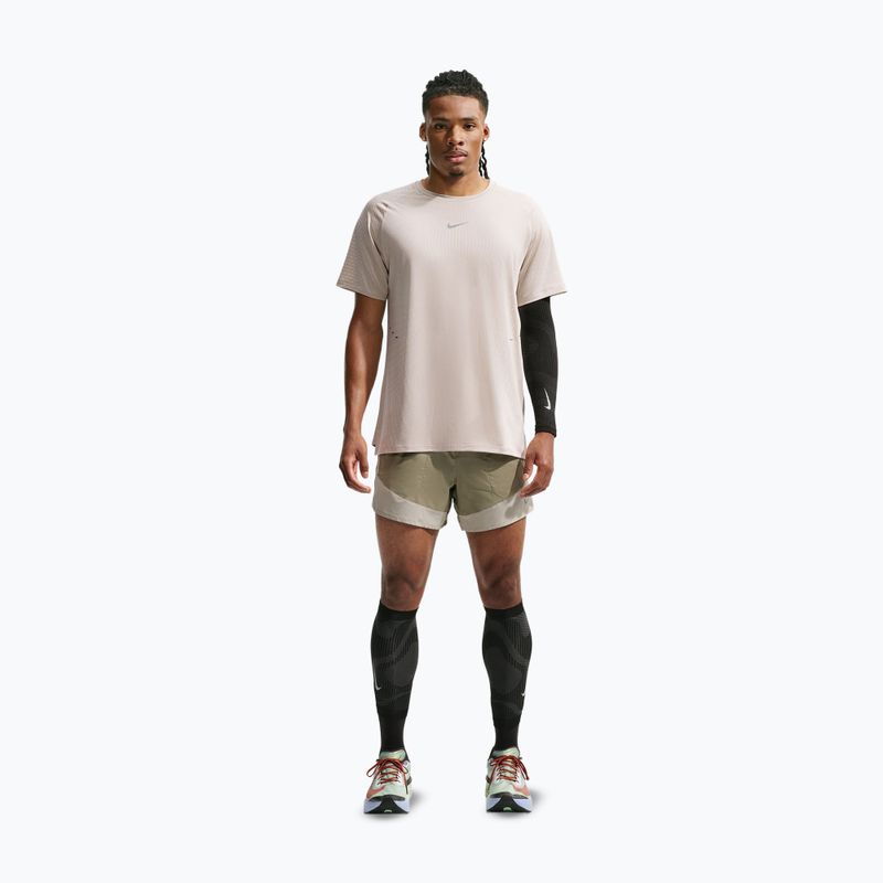 Férfi futó póló Nike Stride cream Ii/sail 2