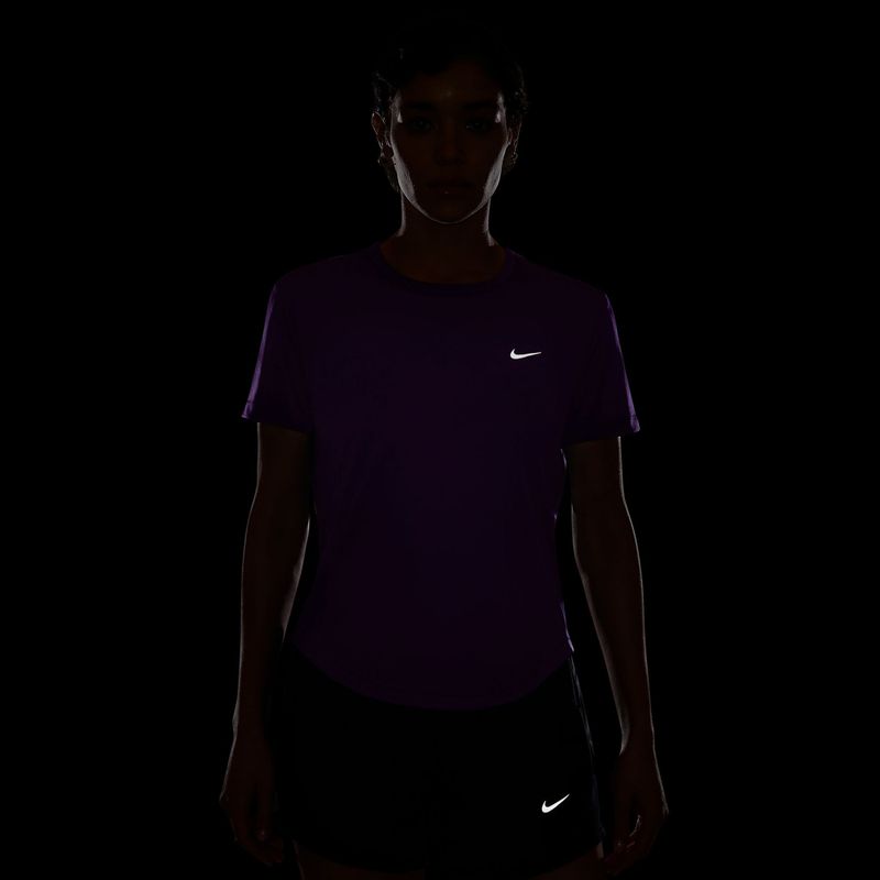 Női futó póló Nike Tempo SS bold berry 7