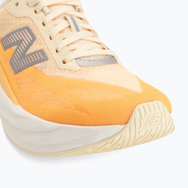 Női futócipők New Balance FuelCell Rebel V5 calcium/gumdrop 7