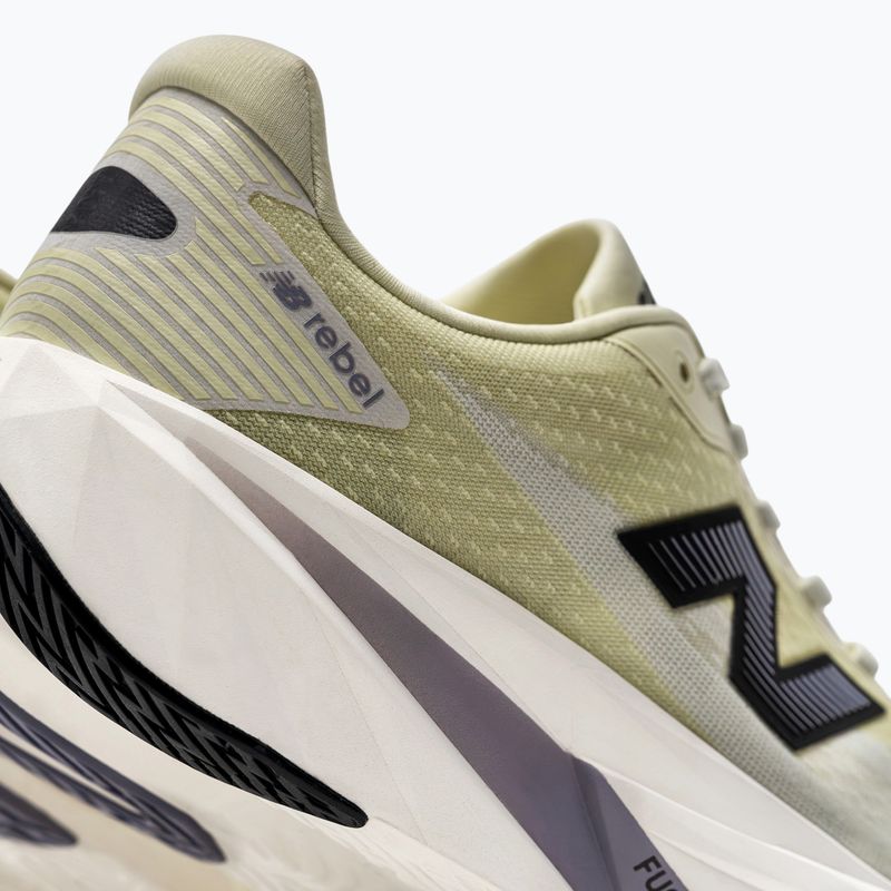 Férfi futócipők New Balance FuelCell Rebel V5 pistachio butter/digital mist 5