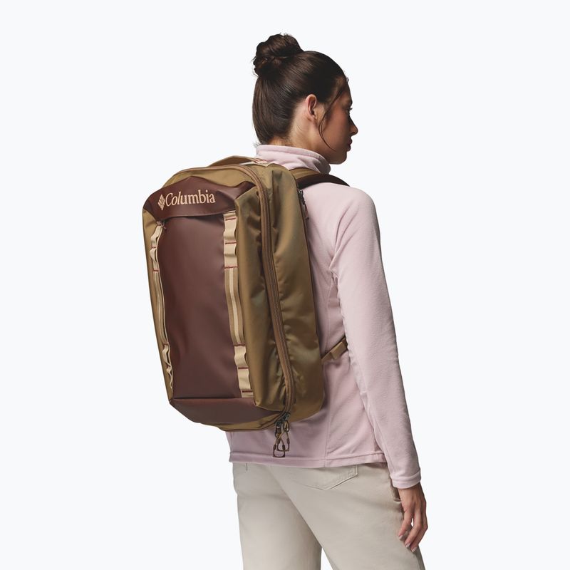 Városi hátizsák Columbia Landroamer Travel 32 l tobacco/delta 8