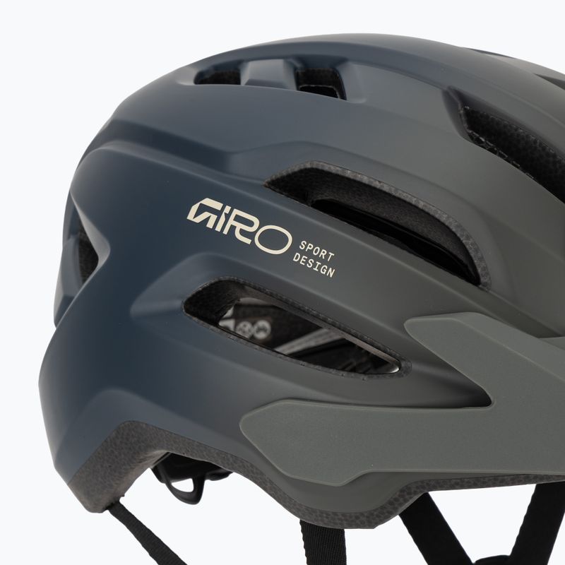 Gyermek kerékpáros sisak Giro Fixture II matte dark sage/sapphire fade 7