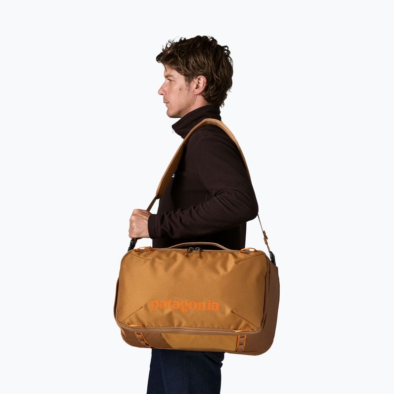Túrahátizsák Patagonia Black Hole Mini MLC 30 l cinnamon brown 3