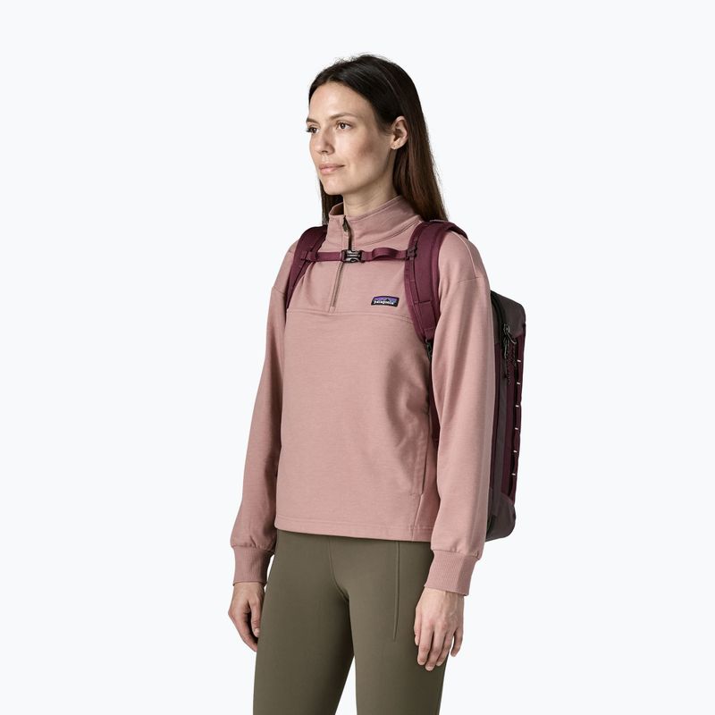 Túrahátizsák Patagonia Black Hole Micro MLC 22 l berry fig 4