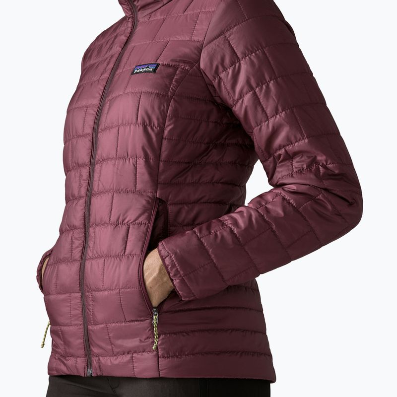 Női bélelt kabát Patagonia Nano Puff Hoody berry fig 5