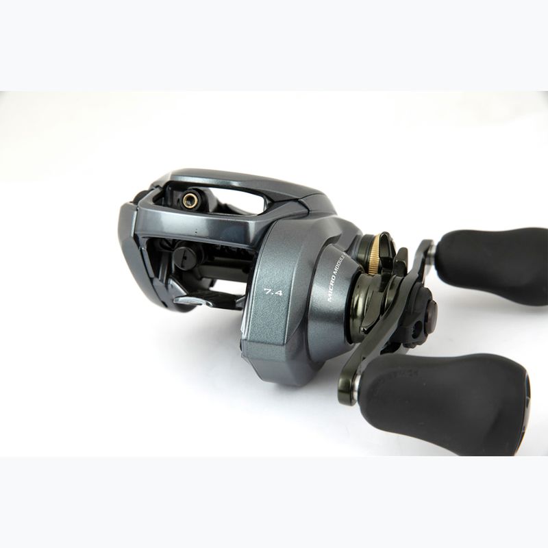 Shimano Curado DC 151 HG Multiplier Shimano Curado 3