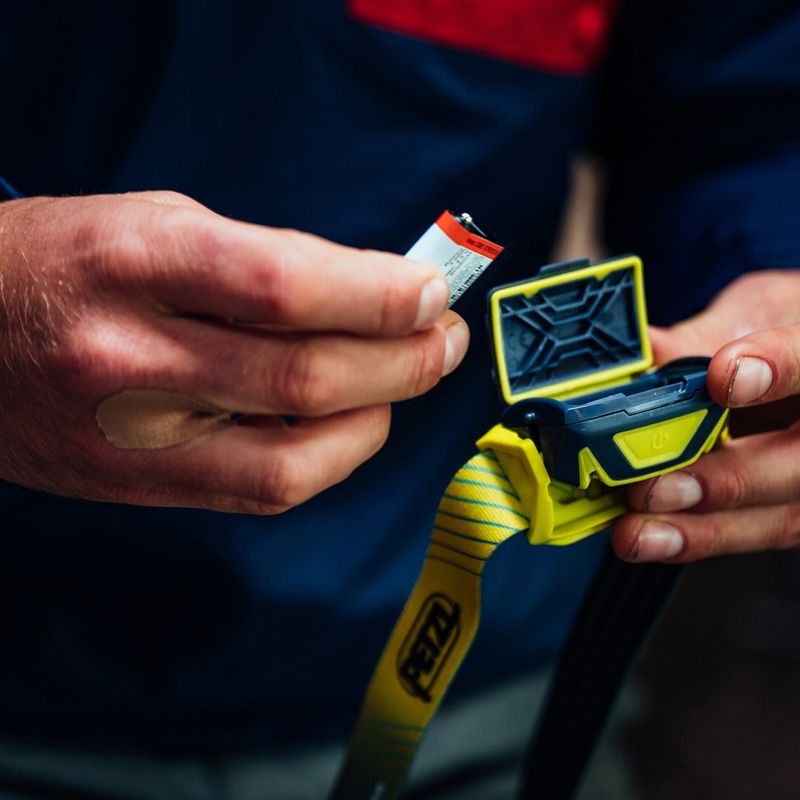 Petzl Tikka fejlámpa sárga E061AA03 2