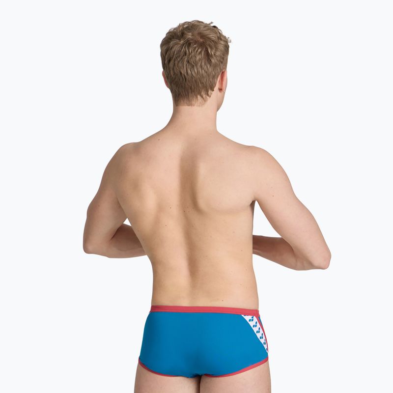 Férfi arena Icons Swim Alacsony derekú rövid egyszínű kék cosmo/astro piros úszó boxeralsó 5