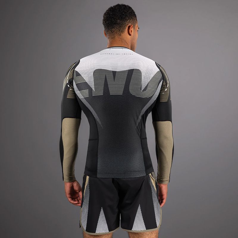 Férfi hosszú ujjú rashguard Venum Adrenaline Rashguard black/sand 3