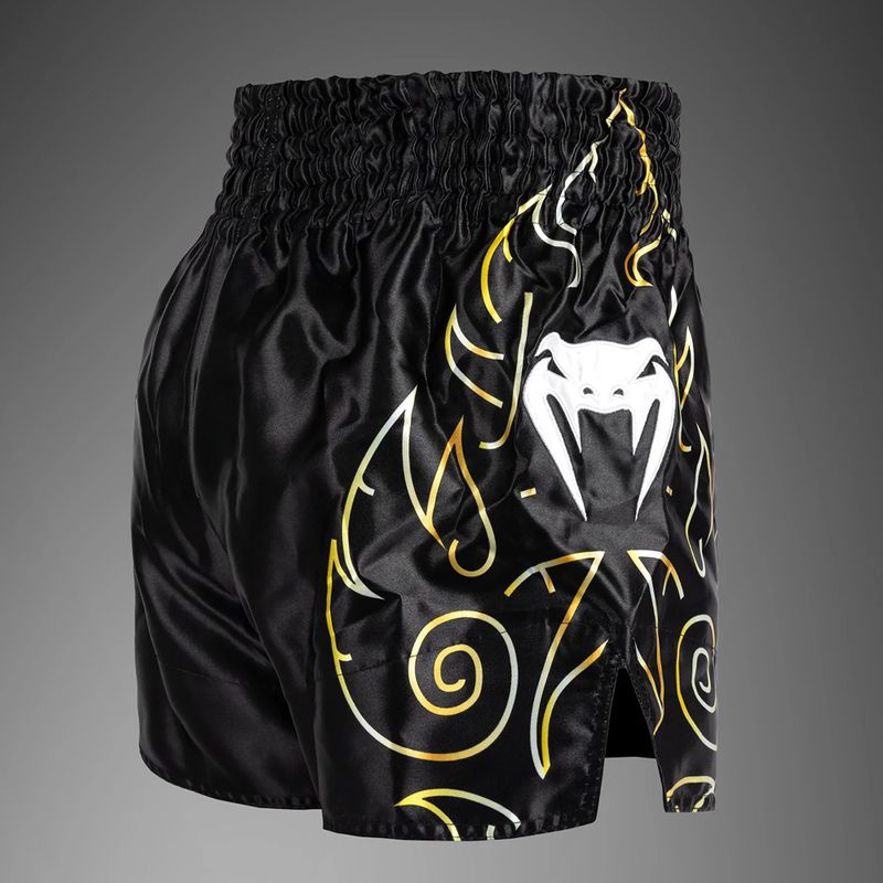 Férfi edzőshort Venum VTC Flames Muay Thai black/gold 4