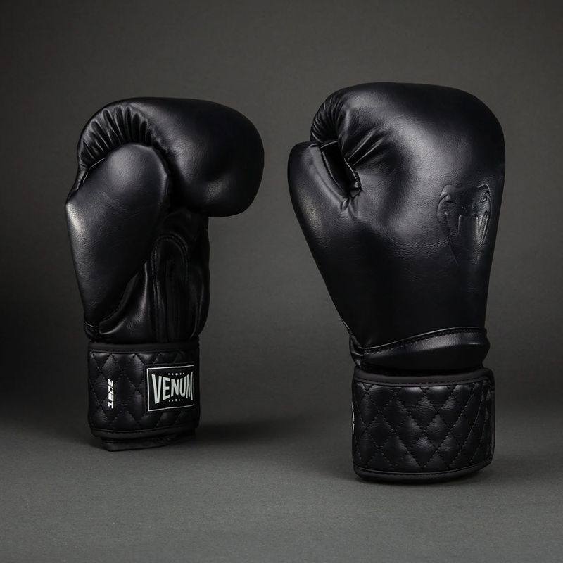 Bokszkesztyűk Venum Impact Classic Boxing black 2