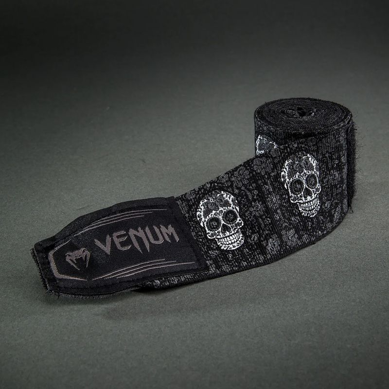 Kézbandázs Venum Santa Muerte Handwraps 250 cm black/white 3