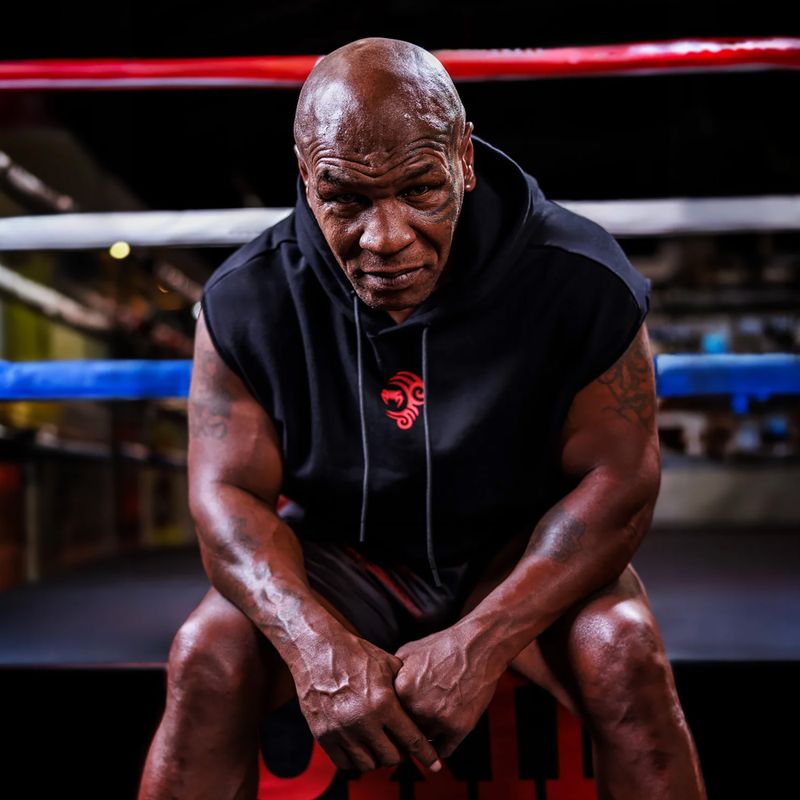 Férfi ujjatlan kapucnis pulóver Venum x Mike Tyson Tiger Sleeveless Hoodie deep black/intense red 8