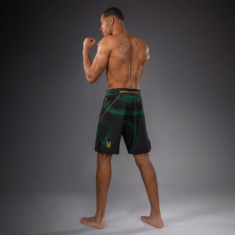 Férfi edzőshort Venum Matupa Fightshorts black/green/gold 4