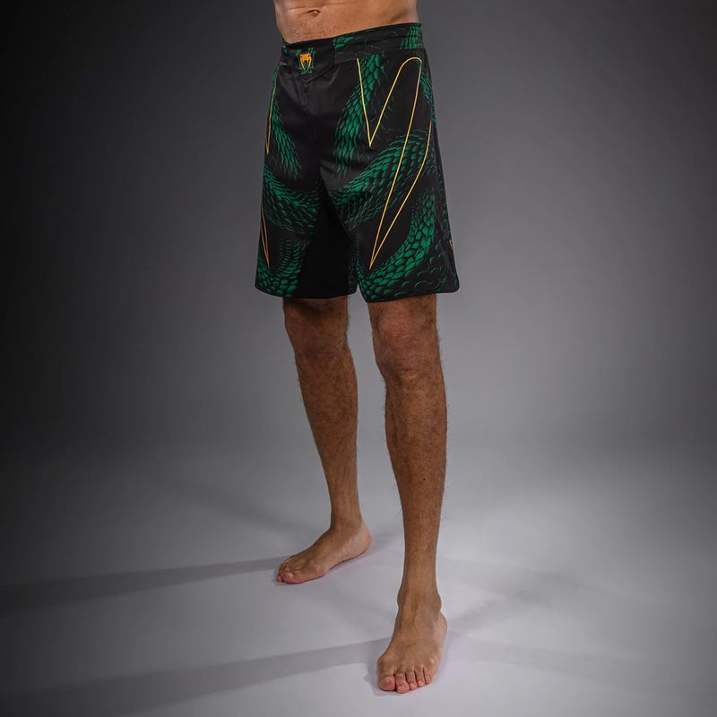 Férfi edzőshort Venum Matupa Fightshorts black/green/gold 5