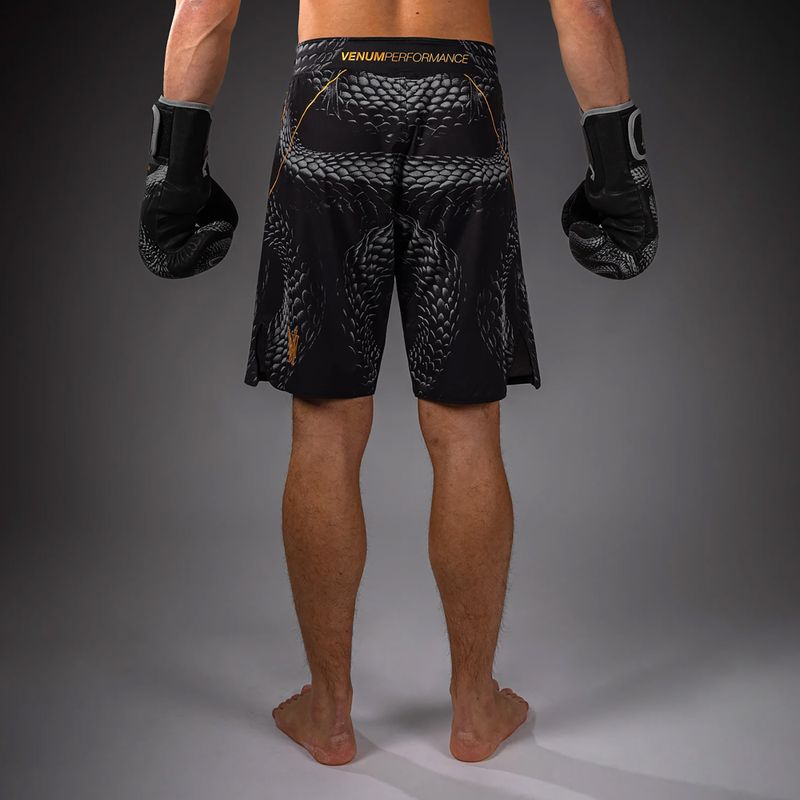 Férfi edzőshort Venum Matupa Fightshorts black/grey/gold 3