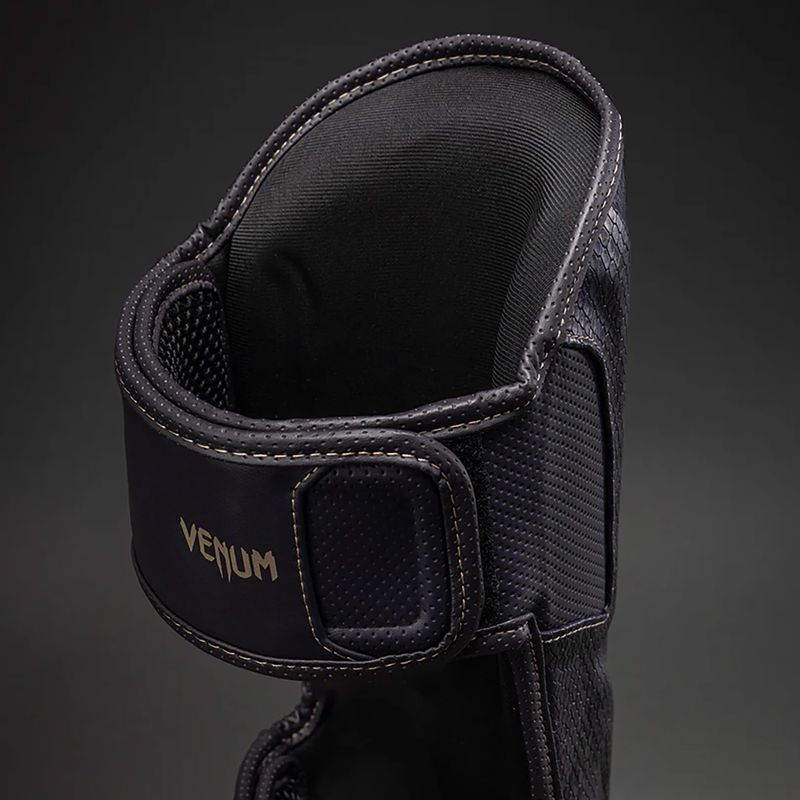 Sípcsont- és lábfejvédők Venum Impact Evo Scales Shin dark purple 4
