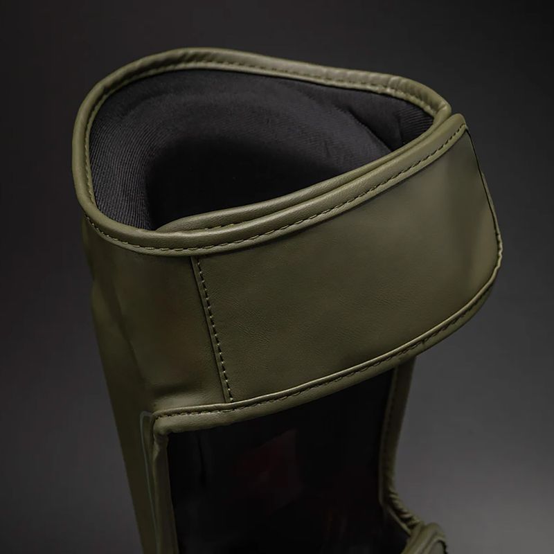 Sípcsont- és lábfejvédők Venum Stealth Shin khaki/dark green 4