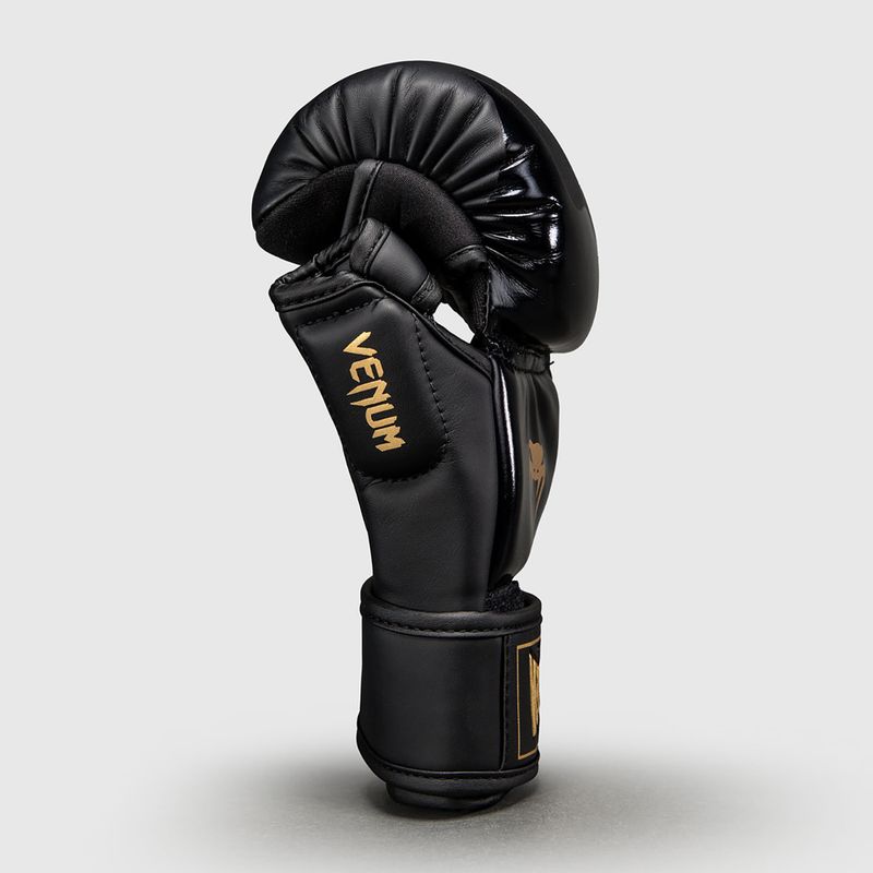 Sparringkesztyűk Venum Attack 2.0 Sparring black/gold 3