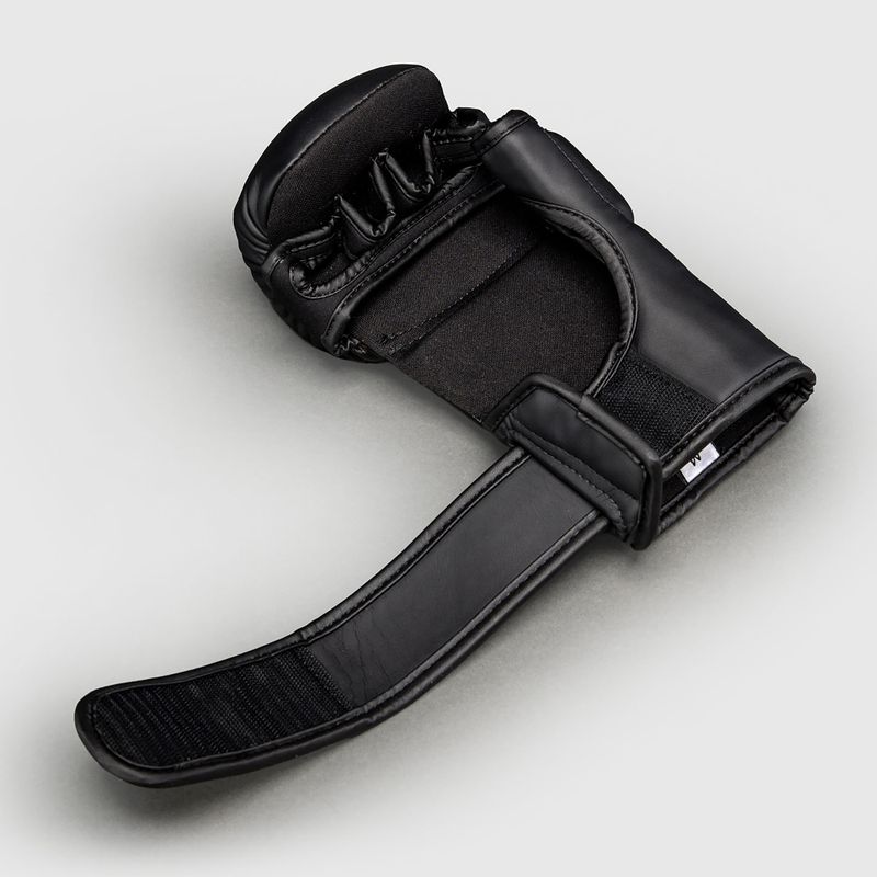 Sparringkesztyűk Venum Attack 2.0 Sparring black/gold 4