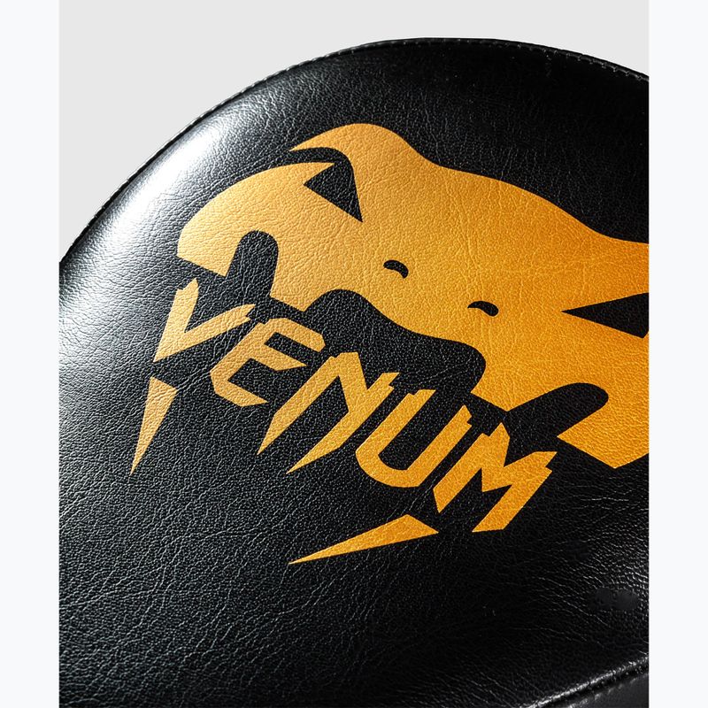 Edzőpajzsok Venum Light Focus Mitts black/gold 3