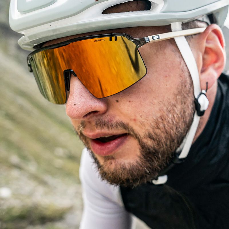 Napszemüveg Julbo Intensity Reactiv Light Amplifier shiny translucent army green/matt beige 8