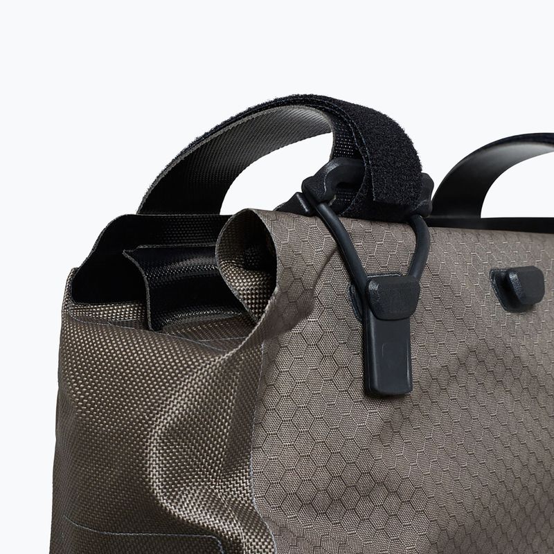 Kerékpár váztáska ORTLIEB Frame-Pack RC Toptube 3 l dark sand 5