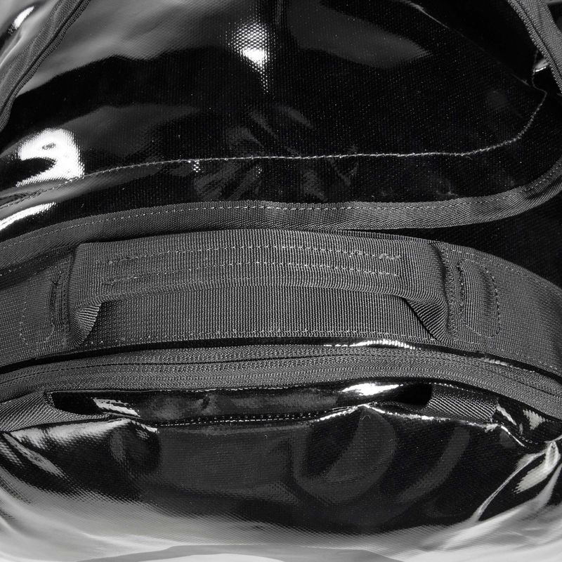 Gurulós táska Tatonka Barrel Roller 60 l black 11