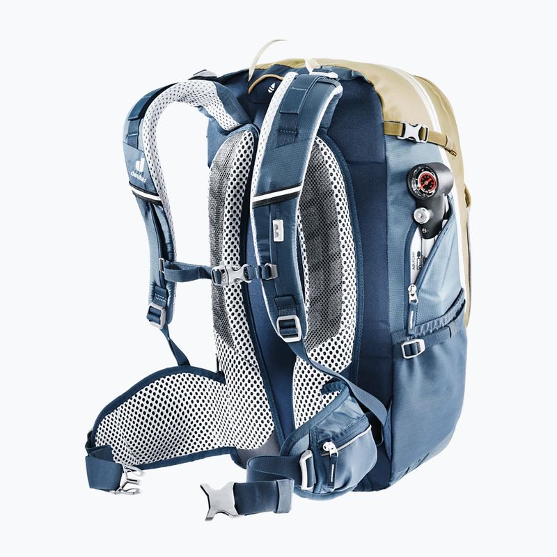 Kerékpáros hátizsák Deuter Trans Alpine 30L 6314 barna 3200221 8