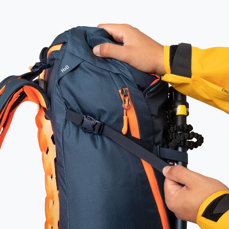 Salewa Ortles Wall 38 l dark denim túrahátizsák 6